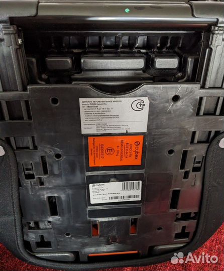 Автокресло Cybex Juno 2-Fix Isofix