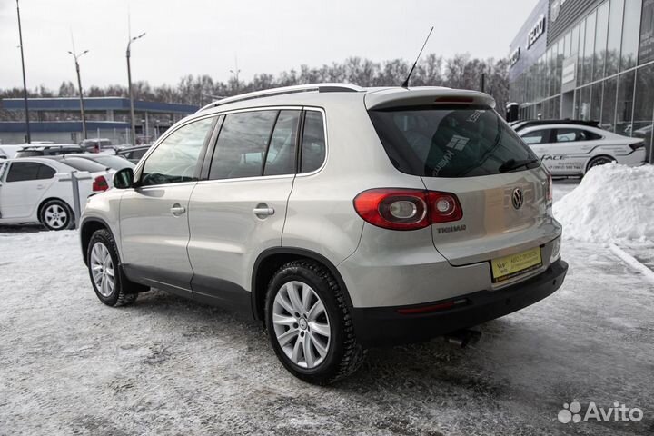 Volkswagen Tiguan 2.0 AT, 2010, 128 280 км