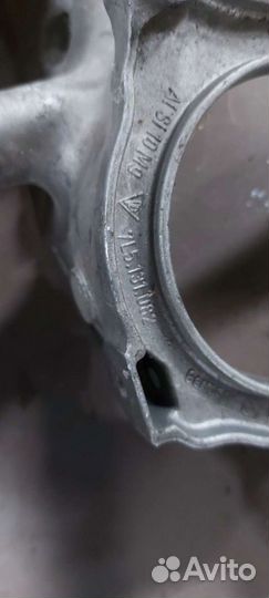 Кронштейн воздушного насоса на Porsche Cayenne