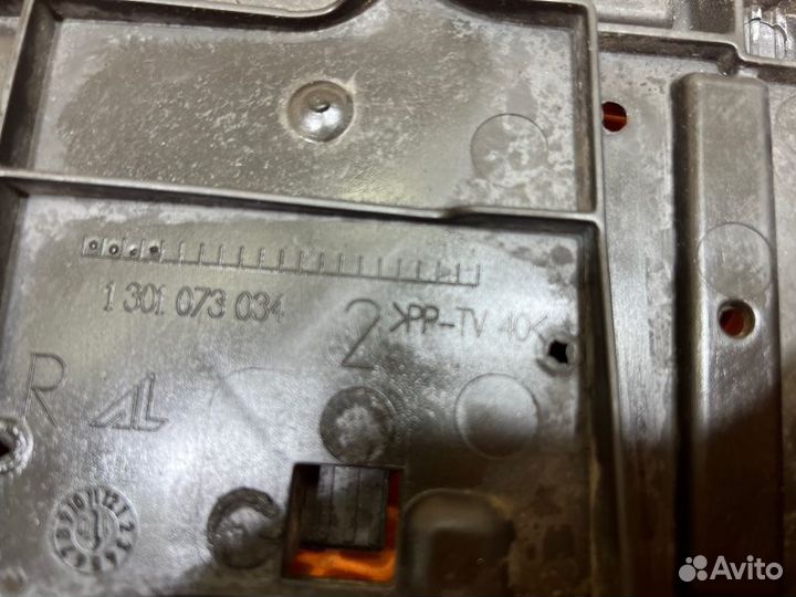 Кронштейн фары передний правый Audi A4 Iv B8 cdnc