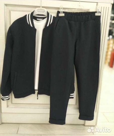 Школьный костюм