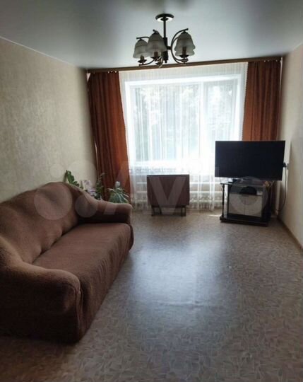 3-к. квартира, 71 м², 1/4 эт.