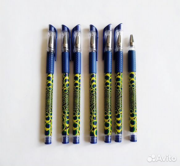 Шариковые ручки 17шт