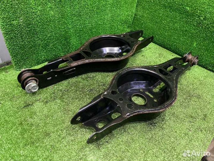 Рычаг задней подвески Toyota Camry V70