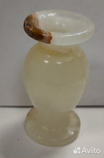 Подсвечник малый из камня оникс