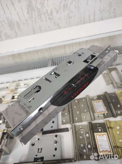 Ручки и замки на китайские двери