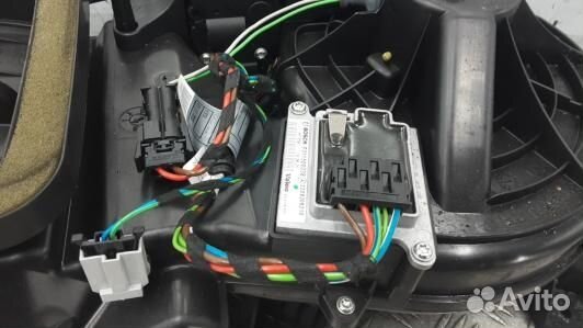 Моторчик печки mercedes benz R-class W251 (8PH14KK