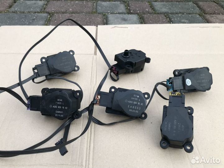 Сервопривод печки Mercedes E W203