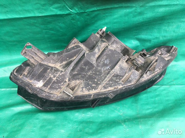 Фара правая Ford EcoSport Форд Экоспорт