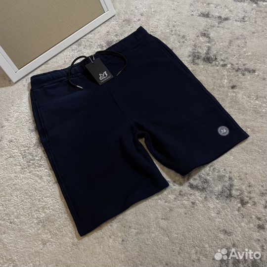 Шорты Peaceful Hooligan новые XL