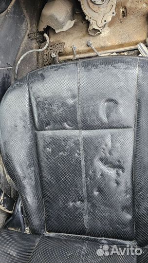 Сиденье переднее правое Mercedes-Benz S-Class W221