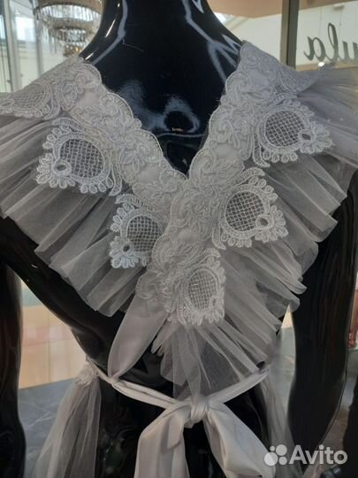 Белый школьный фартук