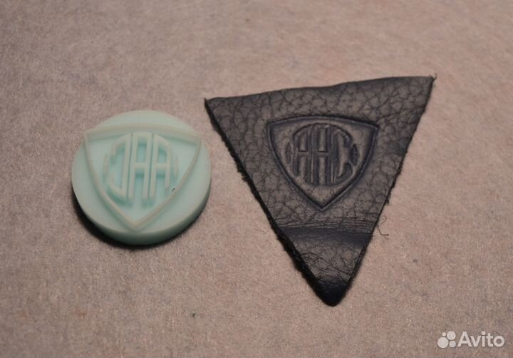 Клише, Штампы для тиснения по коже