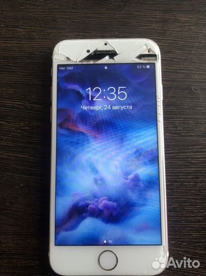 Телефон iPhone 6s