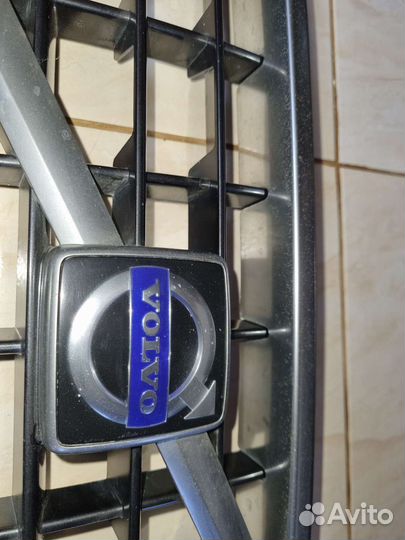 Решетка радиатора volvo xc90