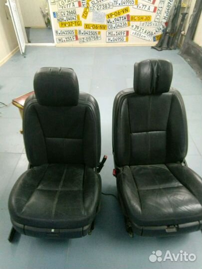 Детали салона мерседес 221