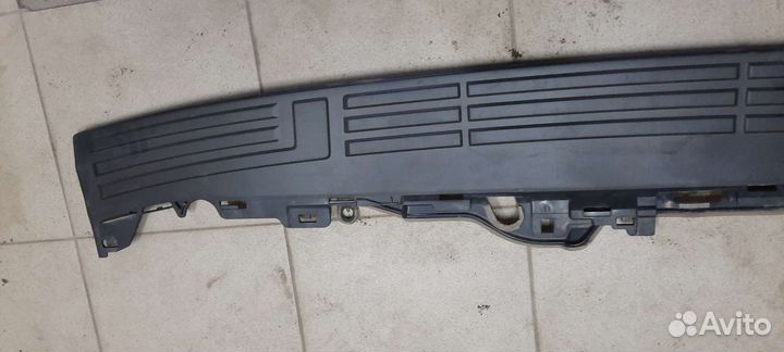 Накладка бампера зад. Toyota LC Prado/2018