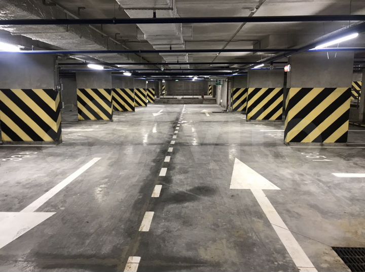Машиноместо, 14 м²