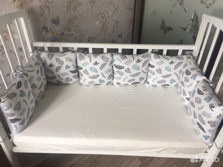 Бортики подушки в кроватку