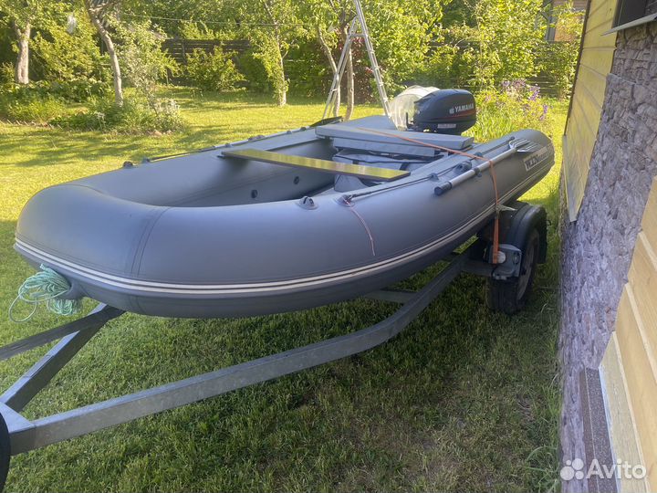 Лодка с прицепом