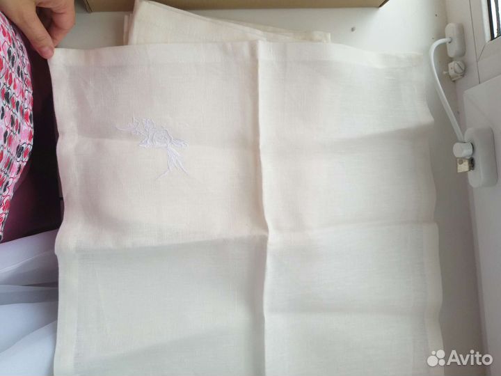 Льняные салфетки для сервировки стола