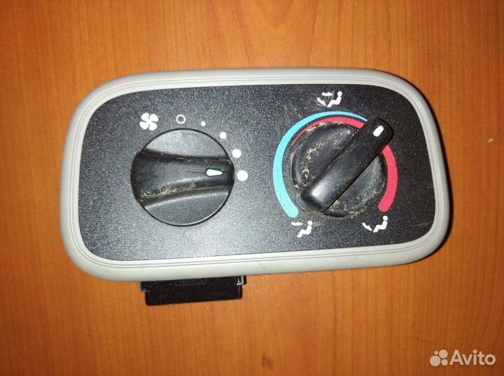 Блок управления задним отопителем Форд Транзит