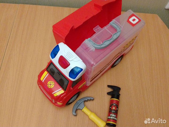 Игрушка пожарная машина