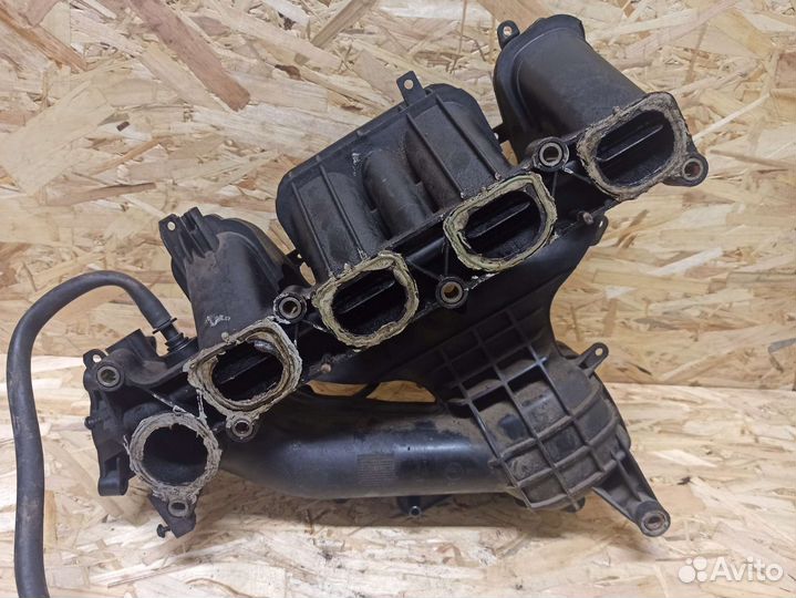 Коллектор впускной Ford Mondeo 3, Mazda 6 GG