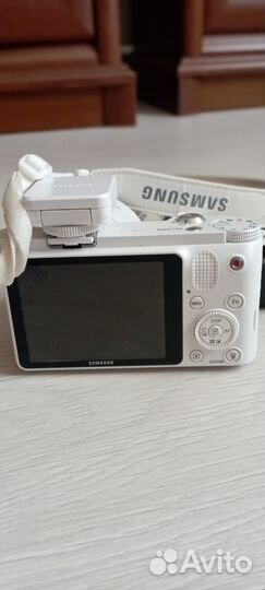 Фотоаппарат Samsung nx1000