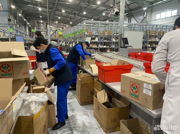 Вахта с проживанием комплектовщик на фарм. Склад