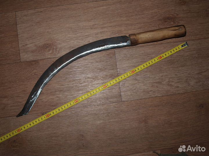 Серп для уборки конопли