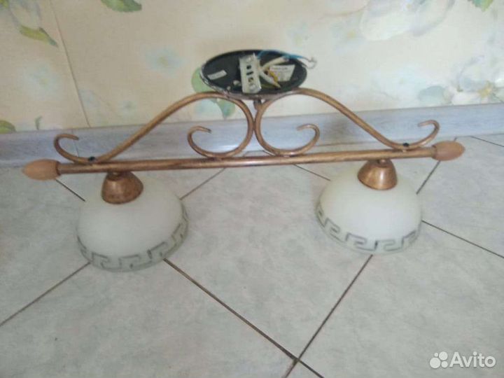 Светильник потолочный