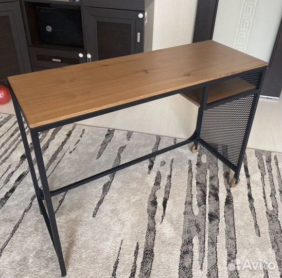 Стол Икея фьелльбо