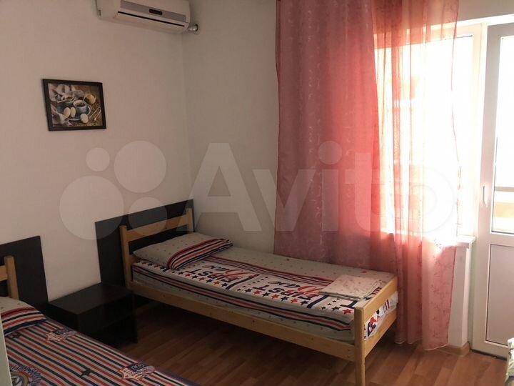 Комната 15 м², 1/3 эт.