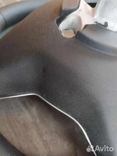 Рулевое колесо Renault