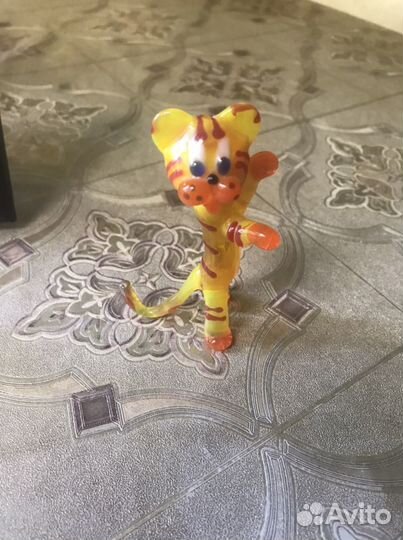 Статуэтки, картинки