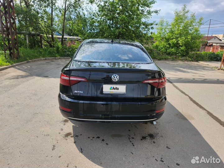Volkswagen Jetta, 2020