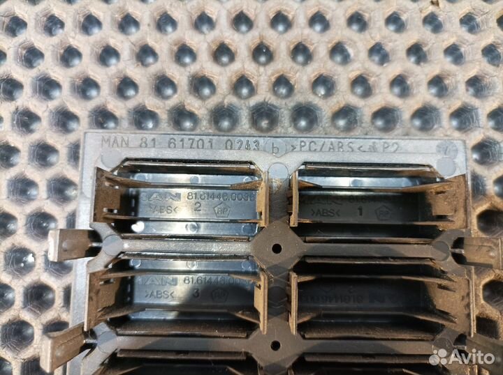 81617010243 Рамка кнопок