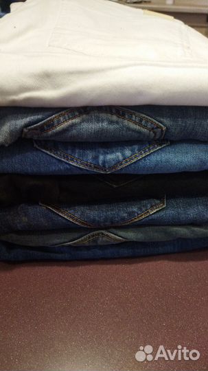 Джинсы