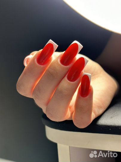 Маникюр наращивание