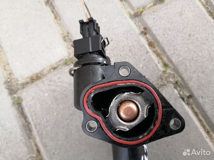 Термостат Рено Меган 2 1.5 DCI K9K 732