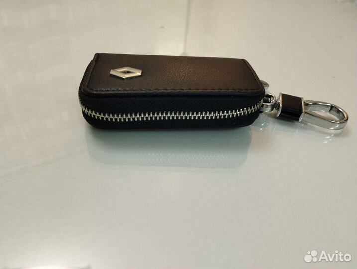 Кожаная ключница