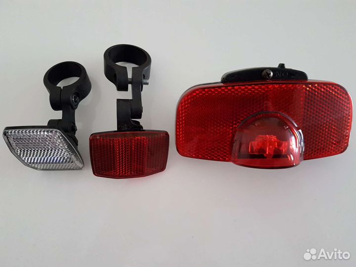 Фонарь,и отражатели