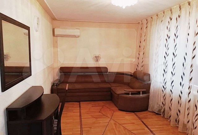 4-к. квартира, 90 м², 6/10 эт.