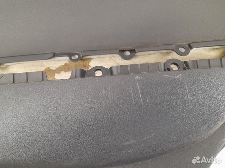 Обшивка двери задняя правая Kia Sportage 4 2016