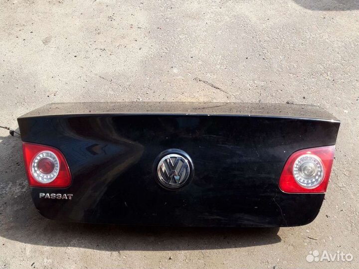 Крышка багажника Фольцьваген В6 седан