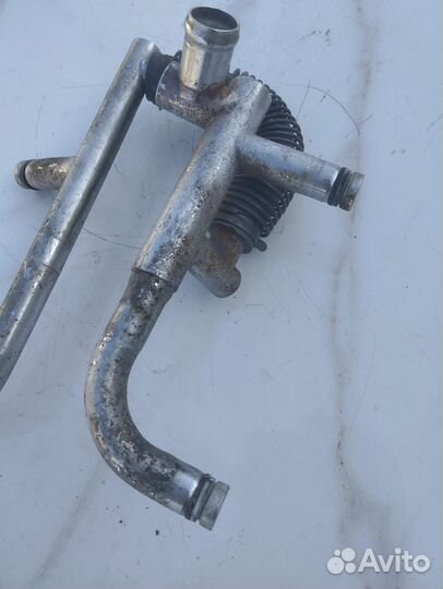 Трубка охлаждения двигателя Honda VF750 Magna