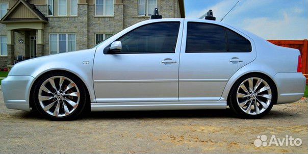 Накладки на пороги Volkswagen Bora Jetta 4