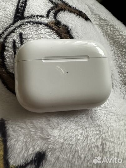 Наушники Apple AirPods Pro 1 MagSafe Charging Case