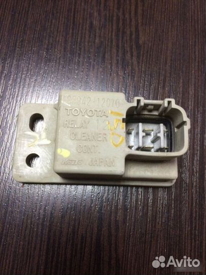Реле омывателей фар Toyota Corolla E150 2006-2013